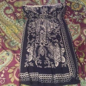 Strapless navy blue and white dress